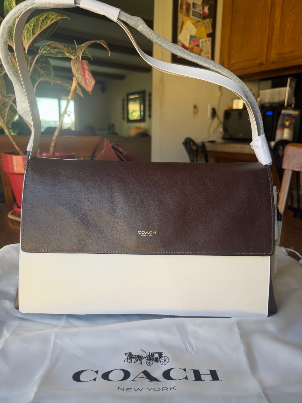 Coach Chelsea 36 in maple with brass hardware NWT